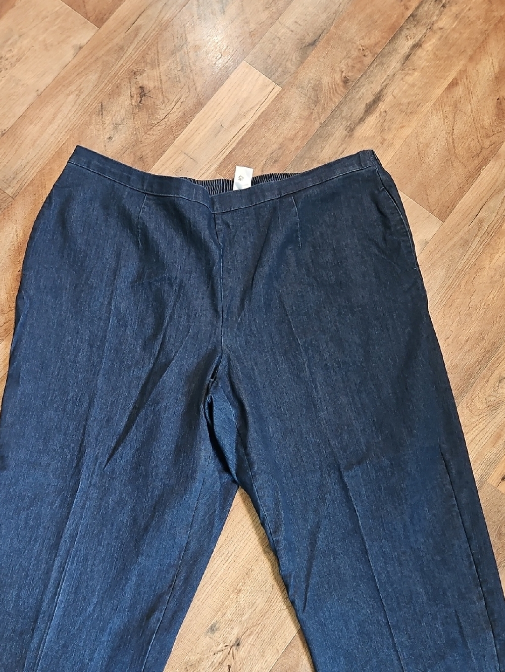 👖Alfred Dunner Women's Dark Blue Denim Jeans - Picture 3 of 8